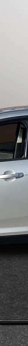 2013 Ford  Focus  SE thumbnail 2