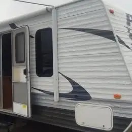 2010 Palomino Puma 25bh - Image 1